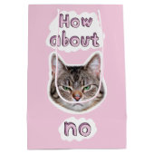 Annoyed Cat Medium Cadeauzakje (Achterkant)