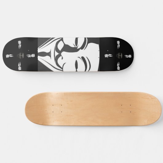 Anoniem skateboard () (Horizontaal)