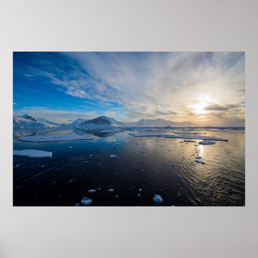 Antarctica. Bij Adelaide Island. The Gullet Poster (Voorkant)