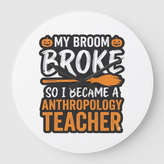 Anthropologiedocent Halloween Bezem Gebroken Grote Klok (Voorkant)