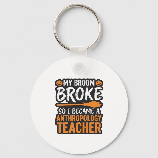Anthropologiedocent Halloween Bezem Gebroken Sleutelhanger (Voorkant)