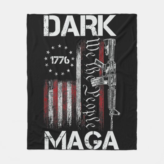 ANTI-BIDEN DARK MAGA SUPPORT TRUMP FLEECE DEKEN (Voorkant)