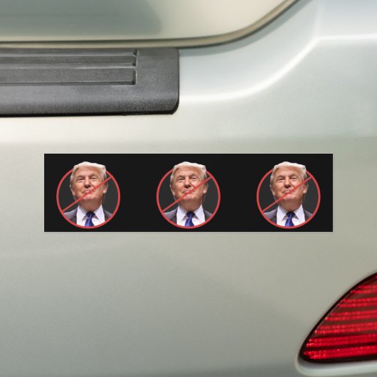 Anti Donald Trump Bumpersticker (Op auto)