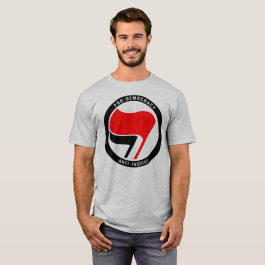 Anti-fascisme pro-democratie t-shirt (Voorkant volledig)