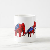 Anti-GOP-antirepublikeinse evolutiesatire Koffiemok (Center)