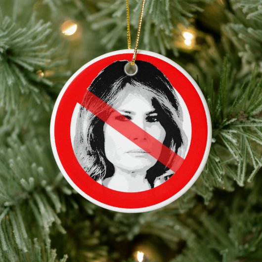 Anti Melania Trump stak zijn gezicht uit Keramisch Ornament (Boom)