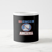 Anti- No Kings In America Classic Grote Koffiekop (Voorkant)