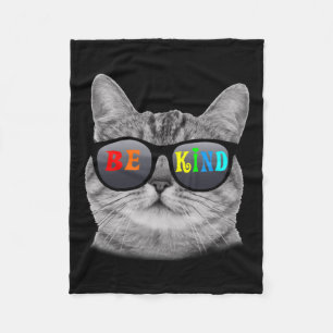 Anti-pestende kat kiest ervoor om regenboog lang t fleece deken