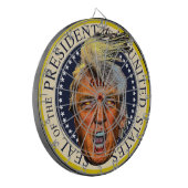 Anti President Trump Grote Mond Duivel Dartbord (Voorkant Links)