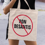 Anti-Ron DeSantis Florida Democraat Politiek Tote Bag<br><div class="desc">Opkomen tegen gouverneur Ron DeSantis en zijn hatelijke beleid in de politiek van Florida. Een rode doorslag op een Anti DeSantis canvas tas.</div>