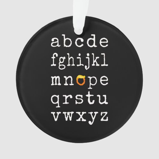Anti-Trump alfabet - Nope V Ornament (voorkant)