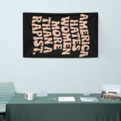 Anti-Trump Anti-MAGA Protest Feministische Activis Spandoek (Beurs)