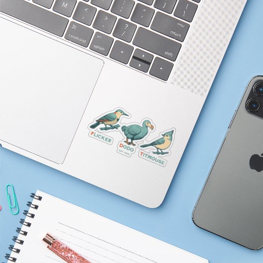 Anti Trump Bird Dodo Flicker Titmouse Sticker (Laptop met iPhone)