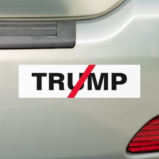 Anti Trump Bumpersticker (Op auto)