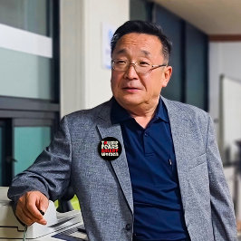 Anti-Trump feministische protestslogan rood zwart Ronde Button 4,0 Cm