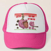 Anti-trump, - Het jaar van het varken - 2019, Truc Trucker Pet (Voorkant)