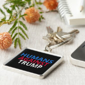 Anti-Trump - Mensen tegen Trump Sleutelhanger (Zijkant)