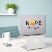 Anti-Trump - Nee, niet weer II Sticker (Laptop op bureau)