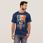 Anti-Trump "NOPE" Funny Political Parody T shirt (Voorkant volledig)
