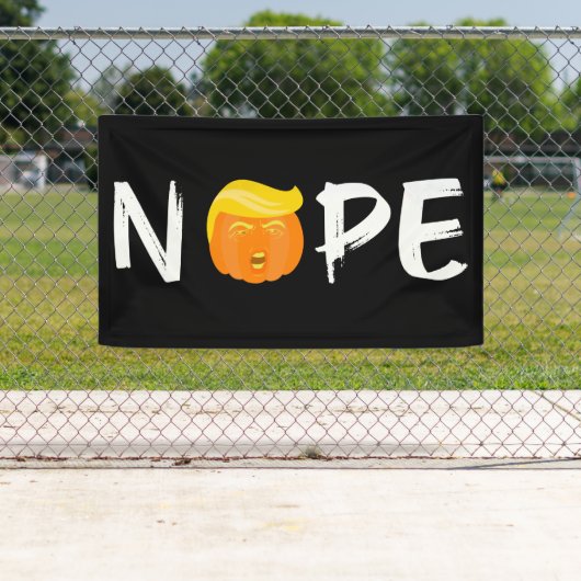 Anti-Trump - Nope Halloween Edition II Spandoek (Insitu)