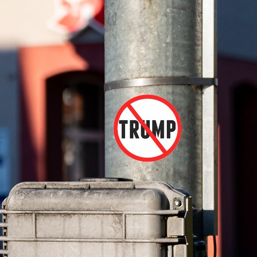 Anti-Trump Simple Red Circle X Politiek Ronde Sticker