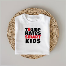 Anti-Trump studentenprotest slogan rood zwart