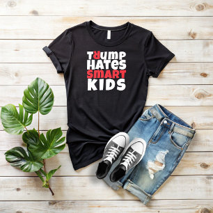 Anti-Trump studentenprotest slogan rood zwart Tri-Blend Shirt