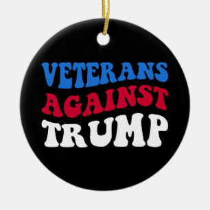 Anti-Trump - Veteranen tegen Trump II Keramisch Ornament