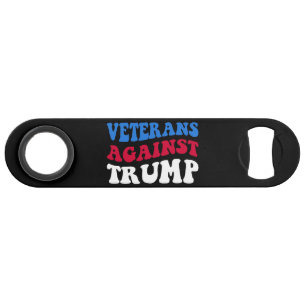 Anti-Trump - Veteranen tegen Trump II Speed Flessenopener