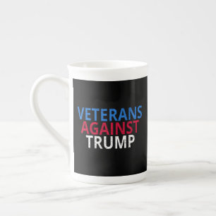 Anti-Trump - Veteranen tegen Trump Porselein Kop