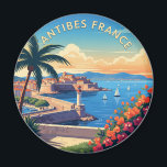 Antibes Frankrijk Reizen Magneet<br><div class="desc">Antibes, een charmant kustplaatsje aan de Franse Rivièra, staat bekend om zijn prachtige stranden, historische oude stad en levendige jachthaven. Antibes ligt tussen Nice en Cannes en biedt een mix van mediterrane charme en artistiek erfgoed, waardoor het een favoriete bestemming is voor reizigers die op zoek zijn naar zowel ontspanning...</div>