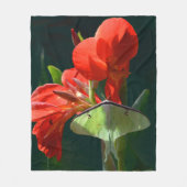 "Anticipation of the Night" - Luna Moth Painting Fleece Deken (Voorkant)