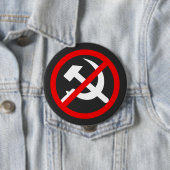 Anticommunistische Button (In situ)