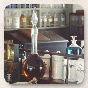 Antiek apotheekflesjes onderzetter