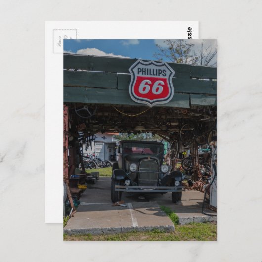 Antiek auto en pomp briefkaart (Voorkant / Achterkant)