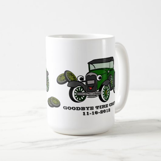 Antiek auto met pensioen koffiemok (Voorkant rechts)