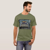 Antiek autobus van 1947 Chrysler, klassieke auto T-shirt (Voorkant volledig)
