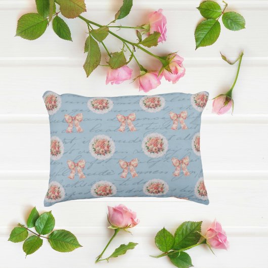 Antiek belettering Rozen Toile Bows Accent Kussen