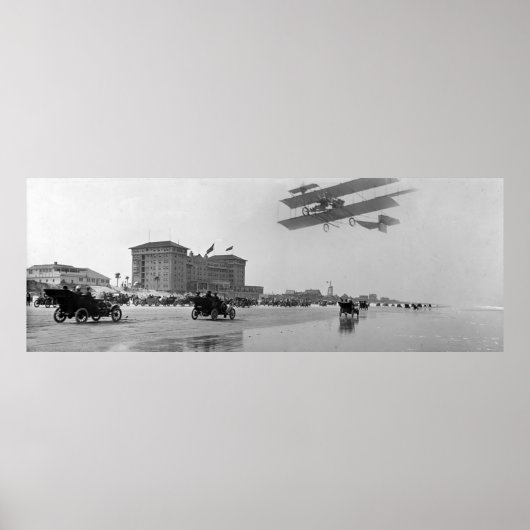 Antiek Biplane over Daytona Beach, Florida, 1911 Poster (Voorkant)