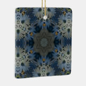 Antiek Blauwe Daisy Bloemen Keramisch Ornament (Rechts)