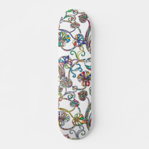 Antiek bloempatroon meerdere kleuren op wit persoonlijk skateboard