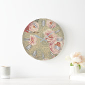 Antiek  bloesems en petals op het Damaskpapier Grote Klok (Huis)