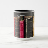 Antiek boeken op de Mok van de Shelf Coffee (Midden)