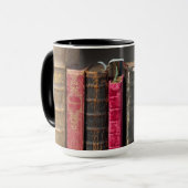Antiek boeken op de Mok van de Shelf Coffee (Voorkant links)