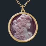 ANTIEK CAMEO, LADY MET DRUIVEN EN DRUIVEN GOUD VERGULDEN KETTING<br><div class="desc">Oude cammeo jewel met een mooi vrouwenprofiel met lange haarversieringen met druiven en druiven voor de wijngaarden</div>