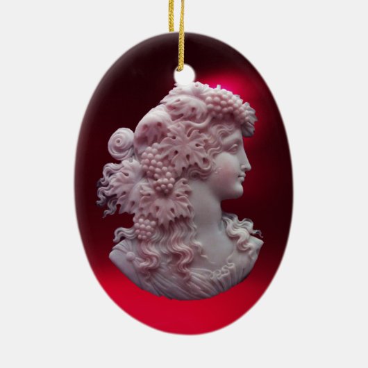 ANTIEK CAMEO, LADY MET DRUIVEN EN DRUIVEN KERAMISCH ORNAMENT (Achterkant)