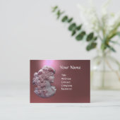 ANTIEK CAMEO, LADY MET DRUIVEN EN DRUIVEN VISITEKAARTJE (Staand voorkant)