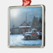 Antiek dienststation in de winter metalen ornament (Links)