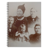 Antiek Familie Collage Foto B & W Afbeelding Notitieboek (Voorkant)
