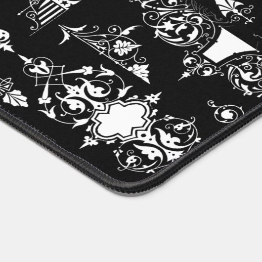 Antiek gotische  versiering zwart wit bureaumat (Hoek)